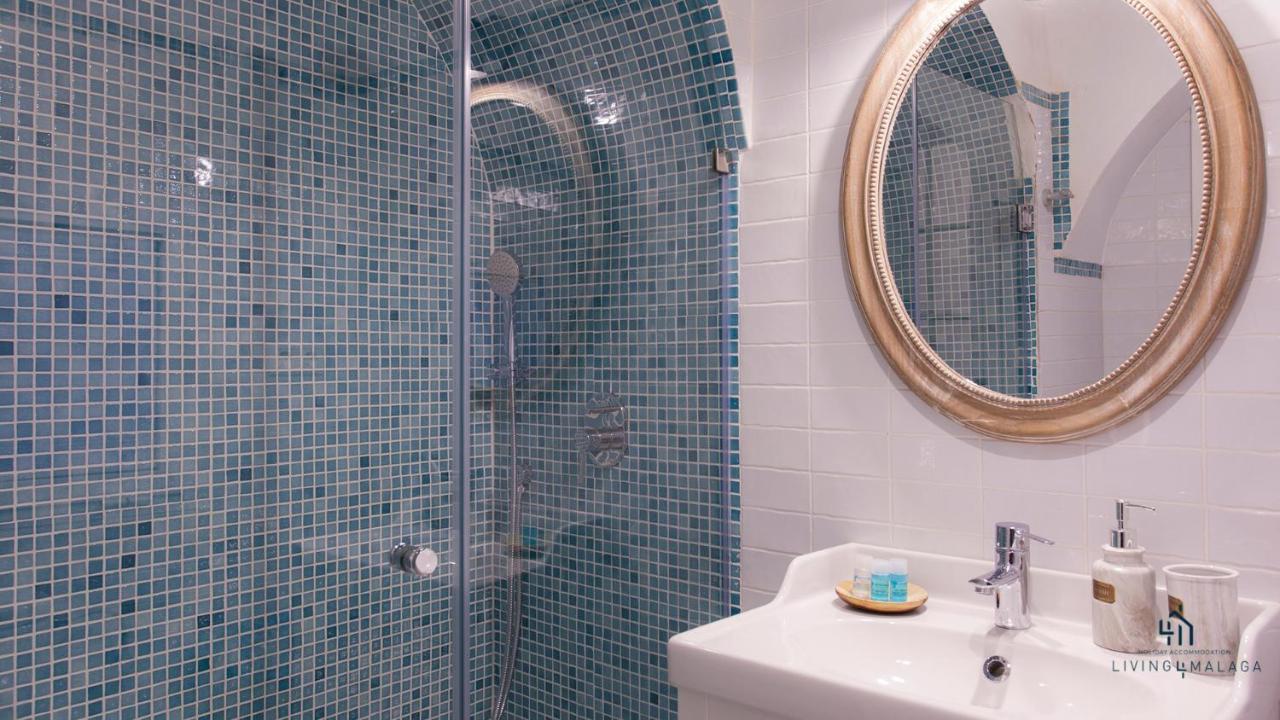 Living4Malaga Aduana Presidential Apartment Bagian luar foto