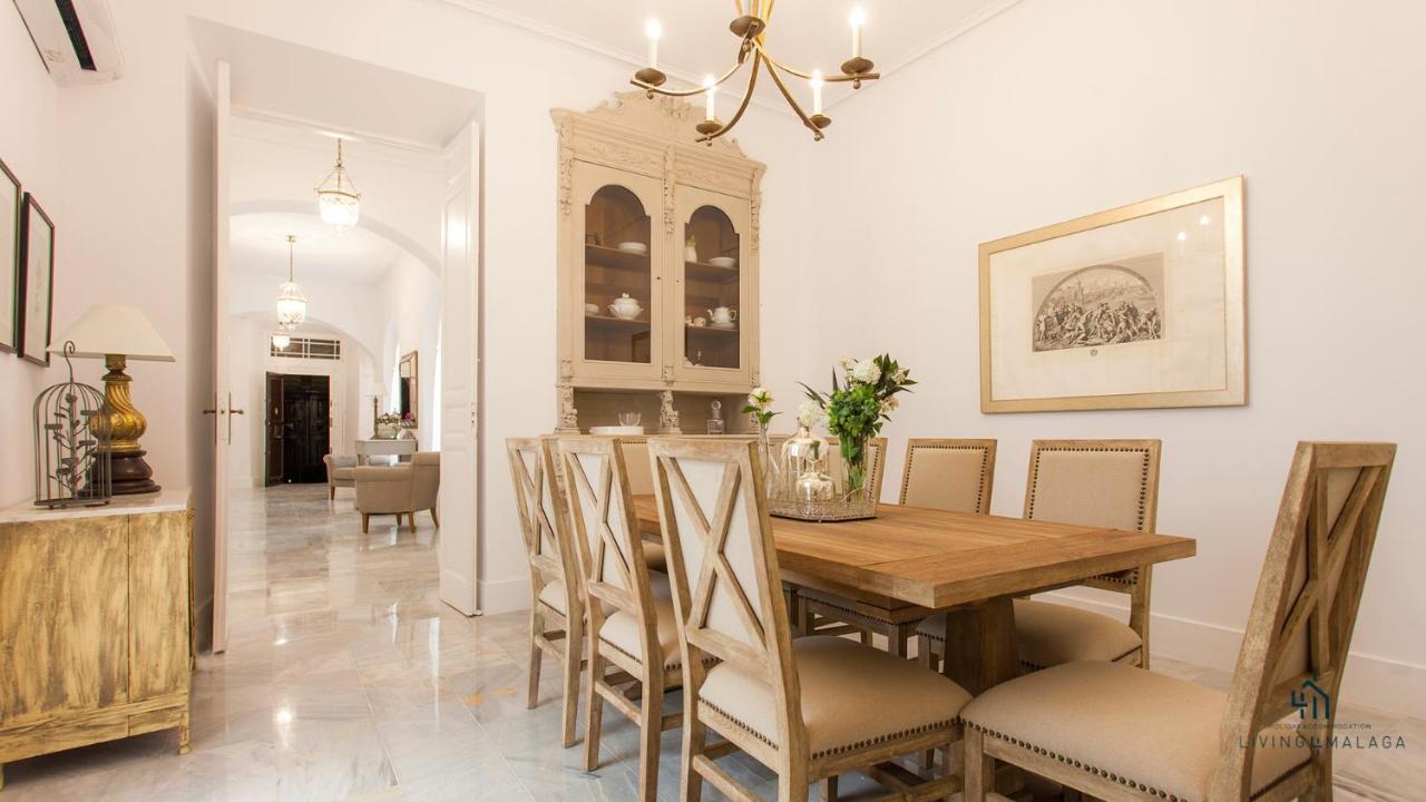 Living4Malaga Aduana Presidential Apartment Bagian luar foto